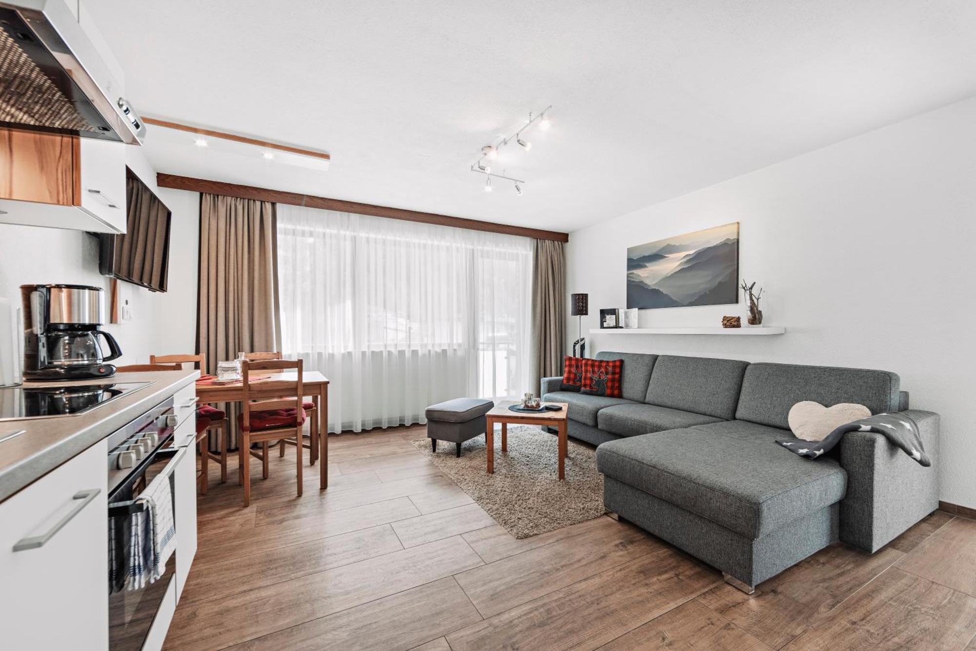 Herzblut Wohlfuehl Appartements Oetz Eksteriør billede